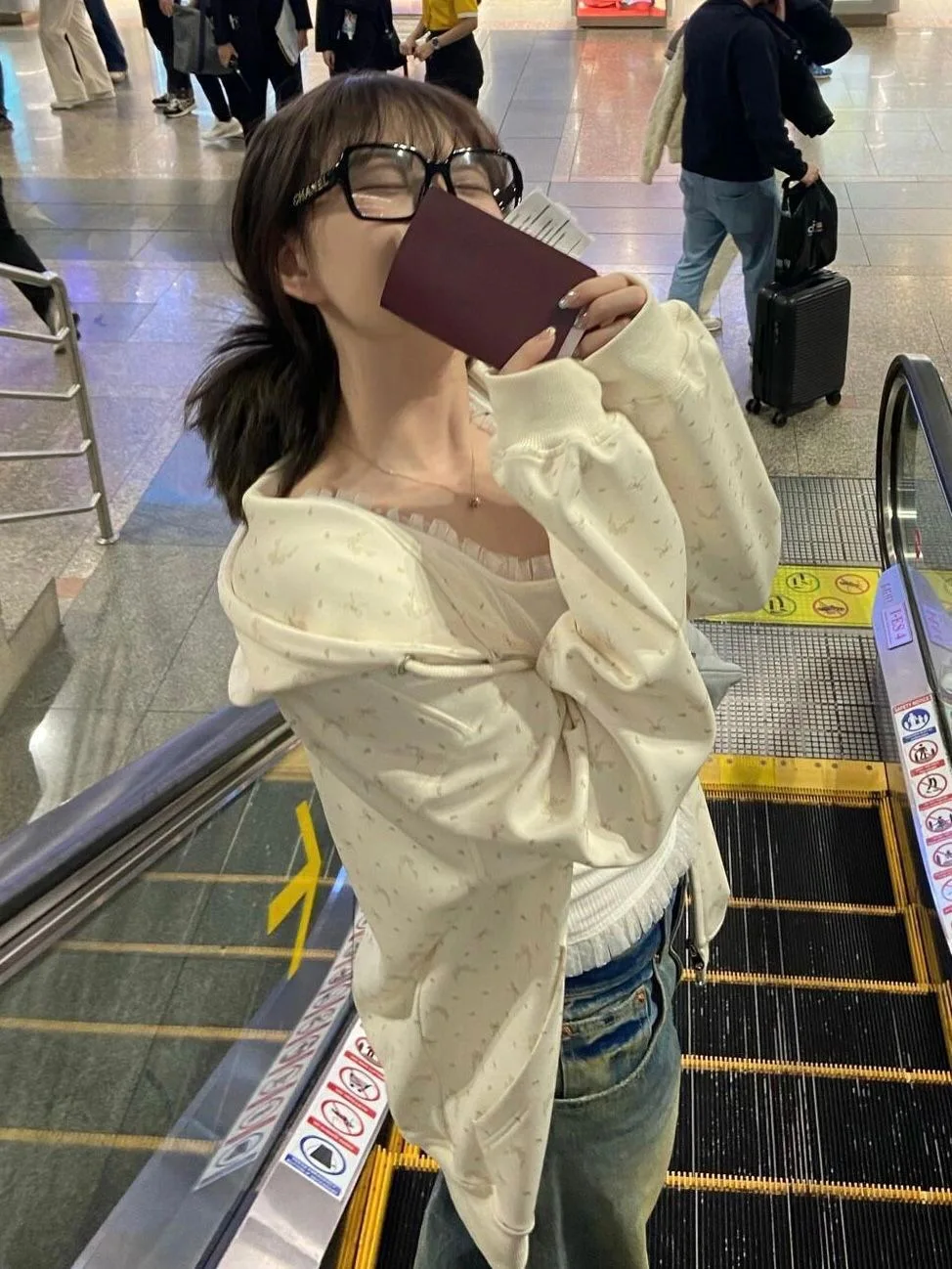 

Женские толстовки оверсайз с капюшоном, объемная нашивка, стираная строчка, контрастный контрастный цвет, хаки, старшие рождественские верхняя одежда с напуском, с капюшоном