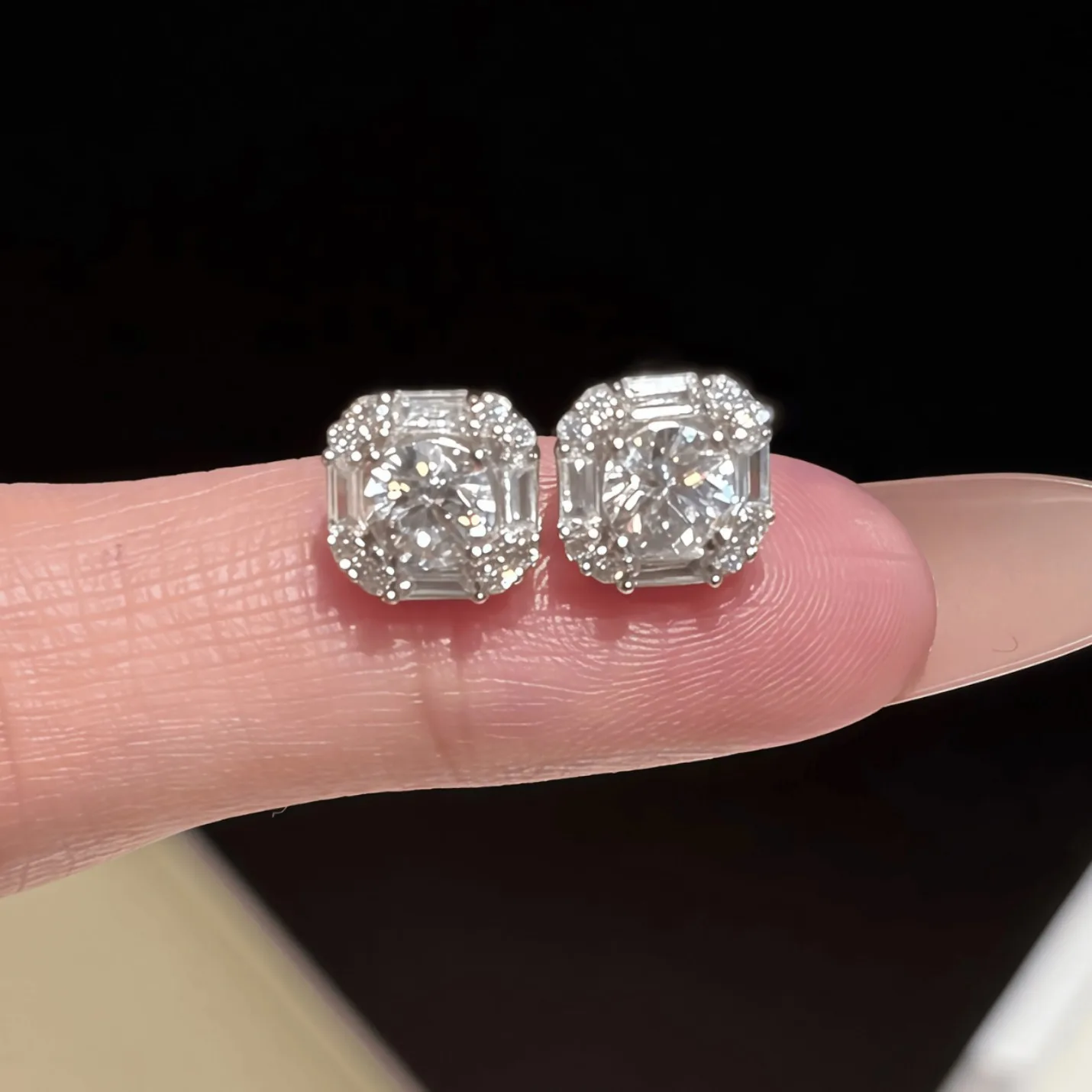 SONGYUN Moissanite Diamond Jewelry S925 Sterling Silver Square Moissanite Stud Earrings for Women New Arrival