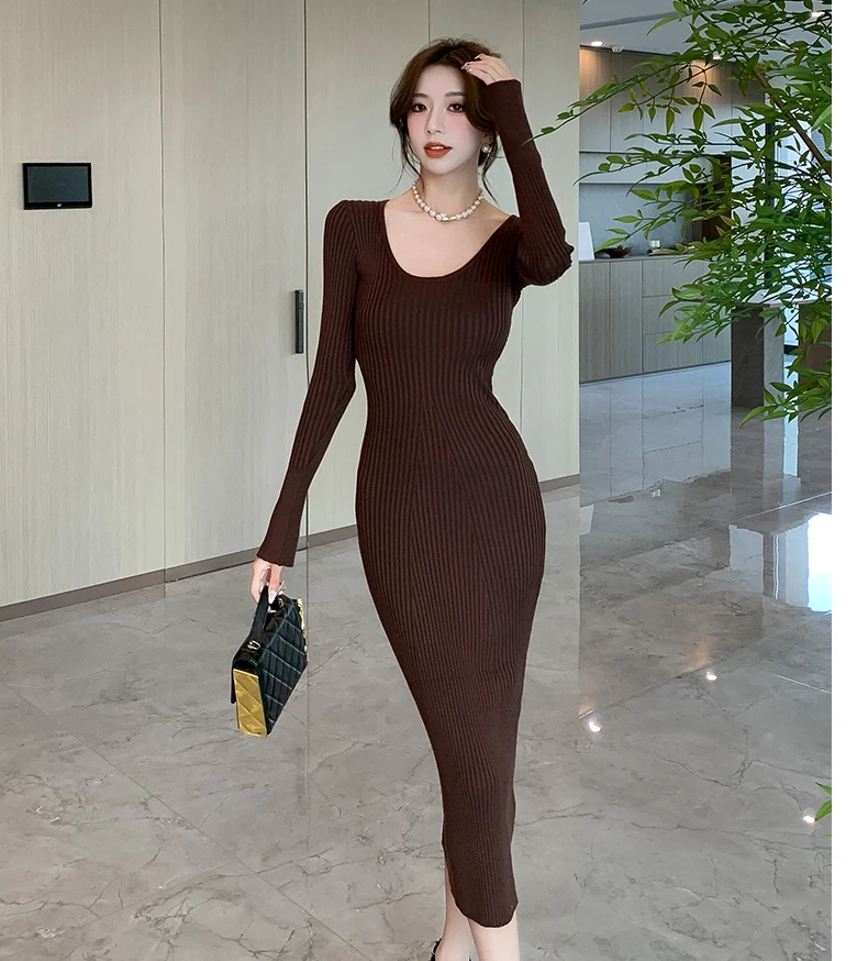 Langes Strickkleid für Damen 2026 Herbst Winter Neuerscheinung Langes Kleid mit Trompetenärmeln und V-Ausschnitt Koreanischer Stil Modisches Damenkleid – Detail 28