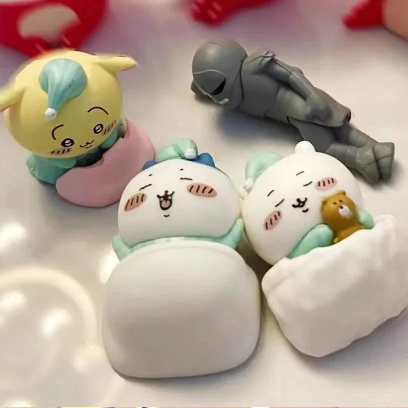 Neues Produkt Chiikawa usagi hachiware pochette no yoroi-san Pyjamas Schlafversion Landschaft Ornamente Figuren Geschenke Sammlerstücke