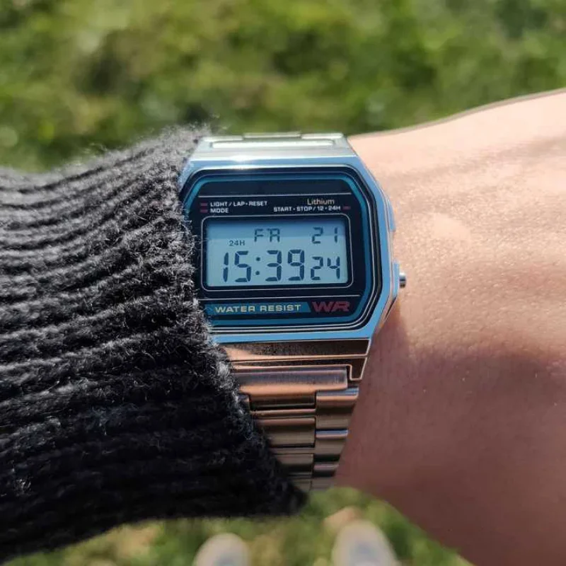 Nowy zegarek na pasku F91W wodoodporne cyfrowe sportowe zegarki wojskowe ze stali nierdzewnej mężczyźni kobiety luksusowe elektroniczne zegarki na