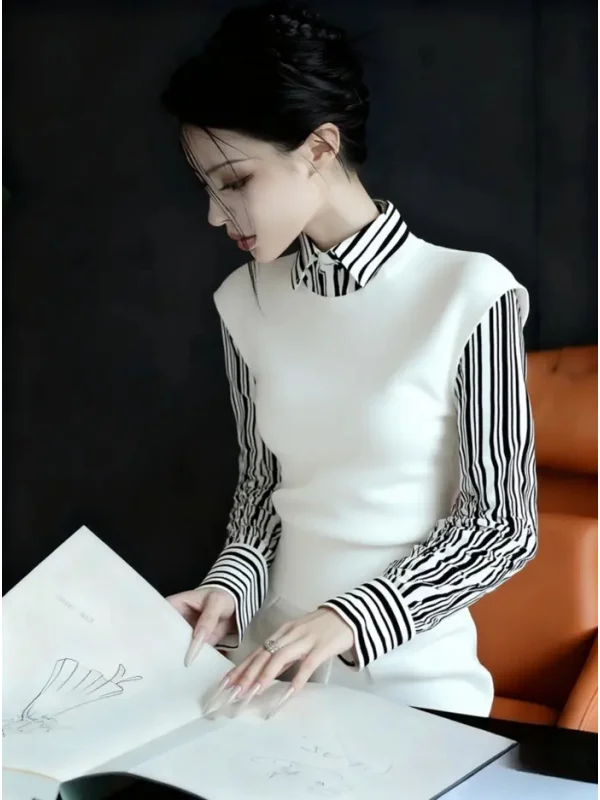 

Early Autumn White Knitted Crop Top And Bot Set High Waist Striped Faionable Commute Sle Korean Version Casual Wear