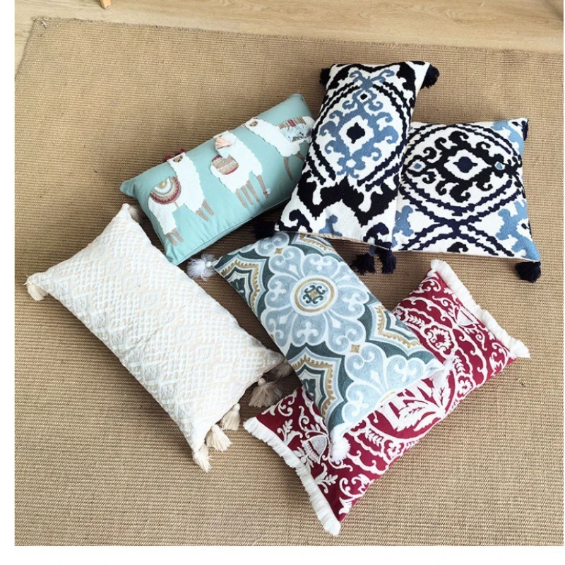 Long-shaped Waist Pillow Cover Bohemian Style Cotton Alpaca Pattern Tassel Pompom Cushion Cover for Sofa Headboard Backrest