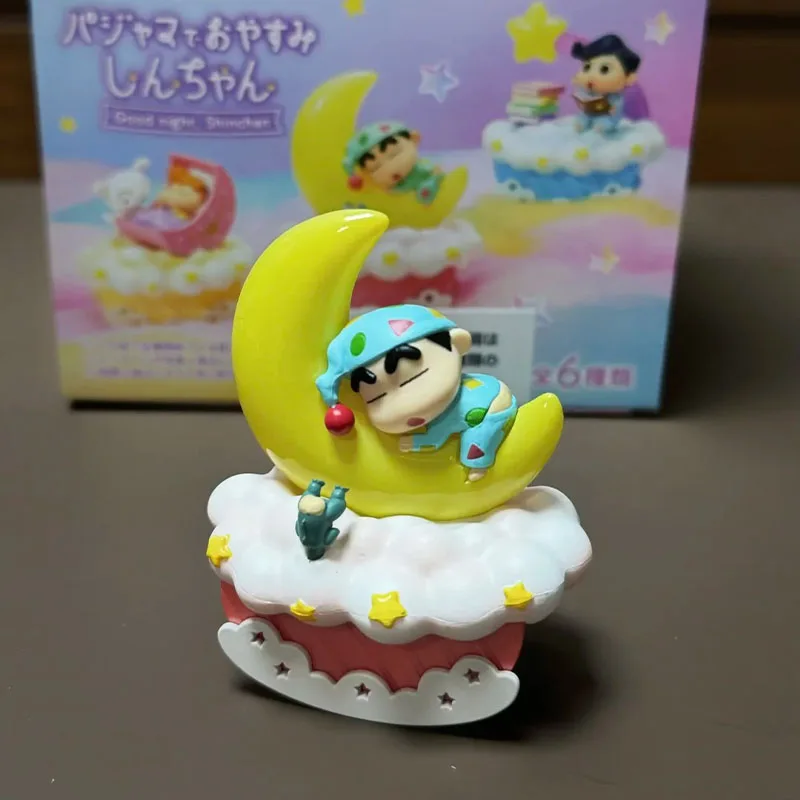 

Rement Crayon Shin chan Good Night Pajama Series Mini Diorama Genuine Blind Box Figure Cute Dream Scene Model Display Toy