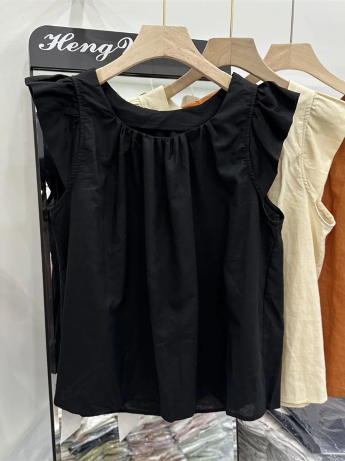 슬리밍 코튼 린넨 짧은 셔츠 여성 봄 여름 새 스타일 플라잉 슬리브 Babydoll 탑 우아한 레이스 밑단 통근 스타일