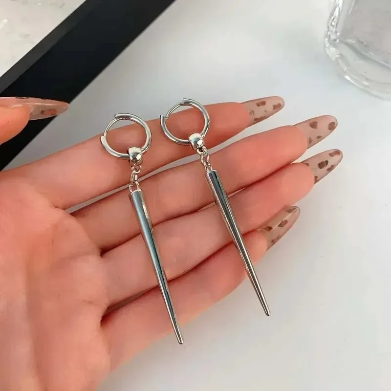Punk Hip Hop Silver Color Rivet Drop Earrings for Women Men Gothic Metal Geometric Cone Pendant Earrings Y2K Party Jewelry Gifts