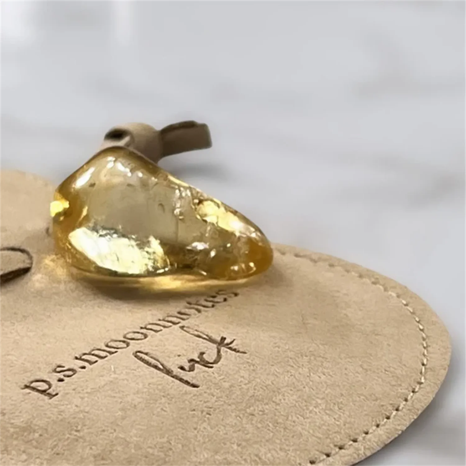 

50 индивидуальных подарочных мешочков для украшений с логотипом, элегантные маленькие свадебные сувенирные пакеты из микрофибры для ожерелий и серег