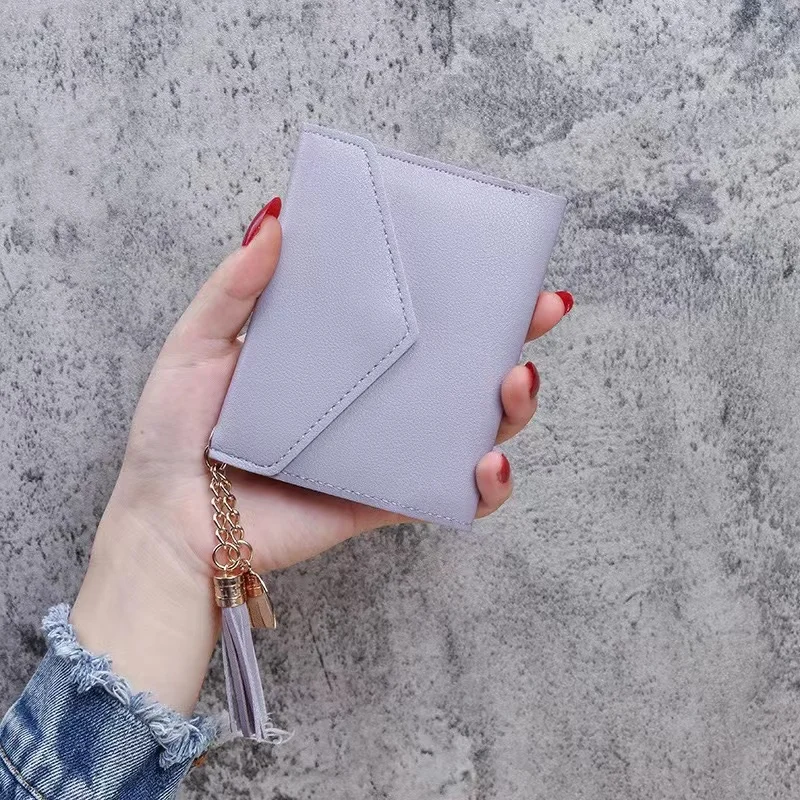 Female Small Wallet Case Bag for Women Mini Tassel Wallet Women Fashion Purse Short Mini Wallets Korean Students Lovely Purse