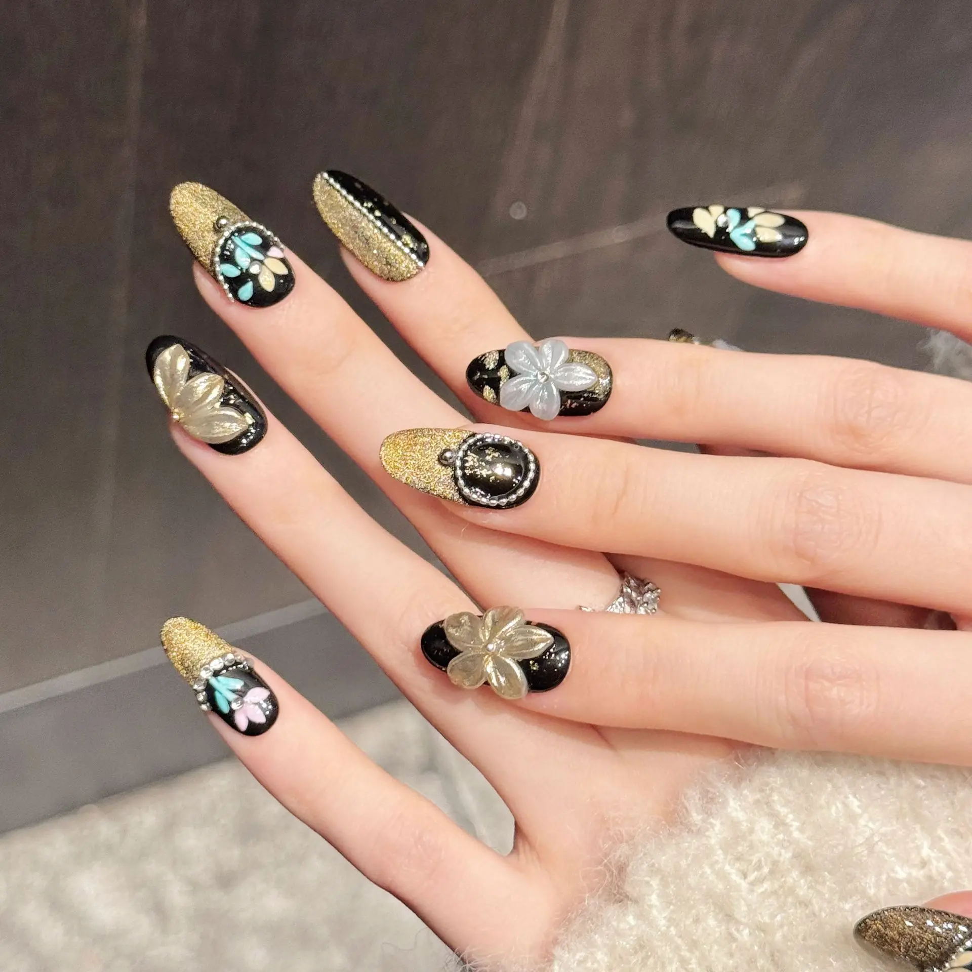 

10Pcs Short Almond Black Gold Floral Press On Nails Handmade Glamorous Acrylic Nails with Rhinestone Designs With 4-PIECE Tool