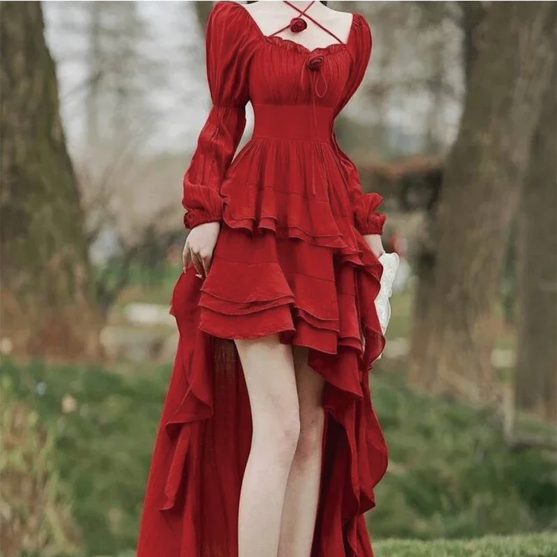 Primavera Nuovo Dweet Kawaii Abito Rosso Ragazza Moda Irregolare Orecchio di Legno Increspature Grande Altalena Coda Treno Fata Abito Corto