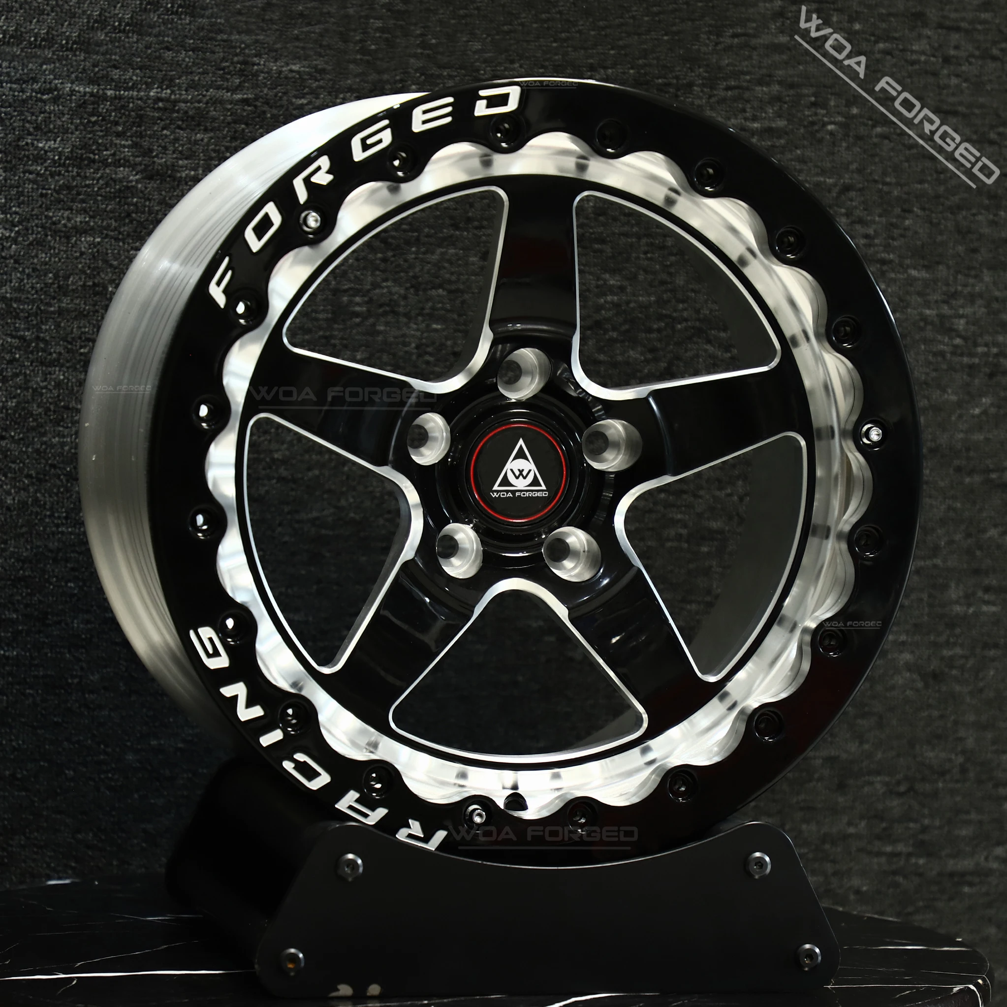 Customized 6061T6 16-24 Inch Polished Brushed Carbon Fiber Beadlock Forged Wheels 5x112/5x120.65/5x114.3/5x120 for Retrofit/