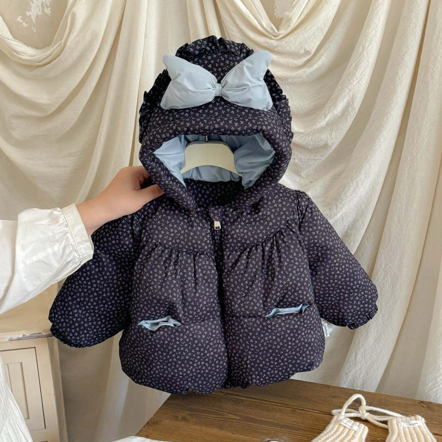 Winter Girls' Floral Down Jacket Cute Bow Hooded Windproof Jackets 90 White Duck Down Thickened Coats Puffer Snowsuit ﻿