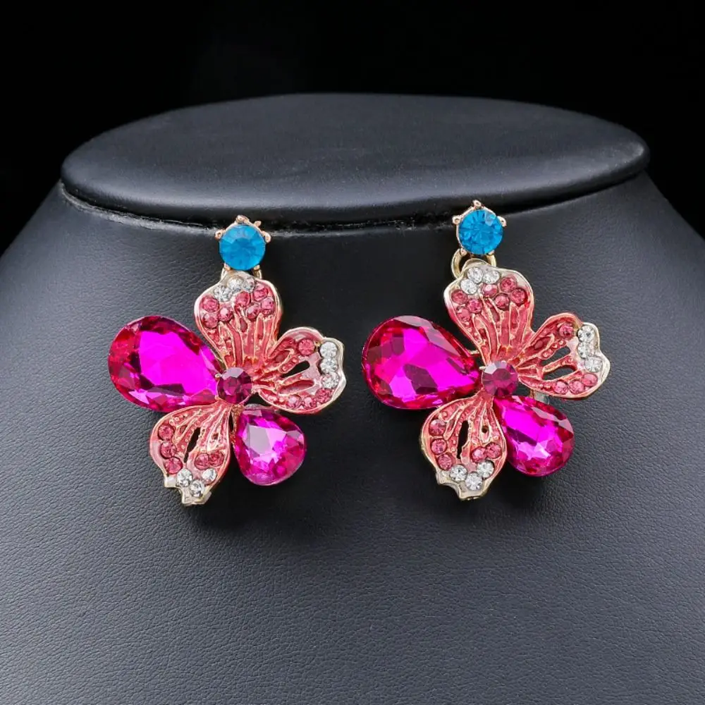 

Crystal Rhinestone Jewelry Set Exquisite Shining Necklace Earrings Set Bauhinia Flowers Multi-color Crystal Necklace Set Banquet