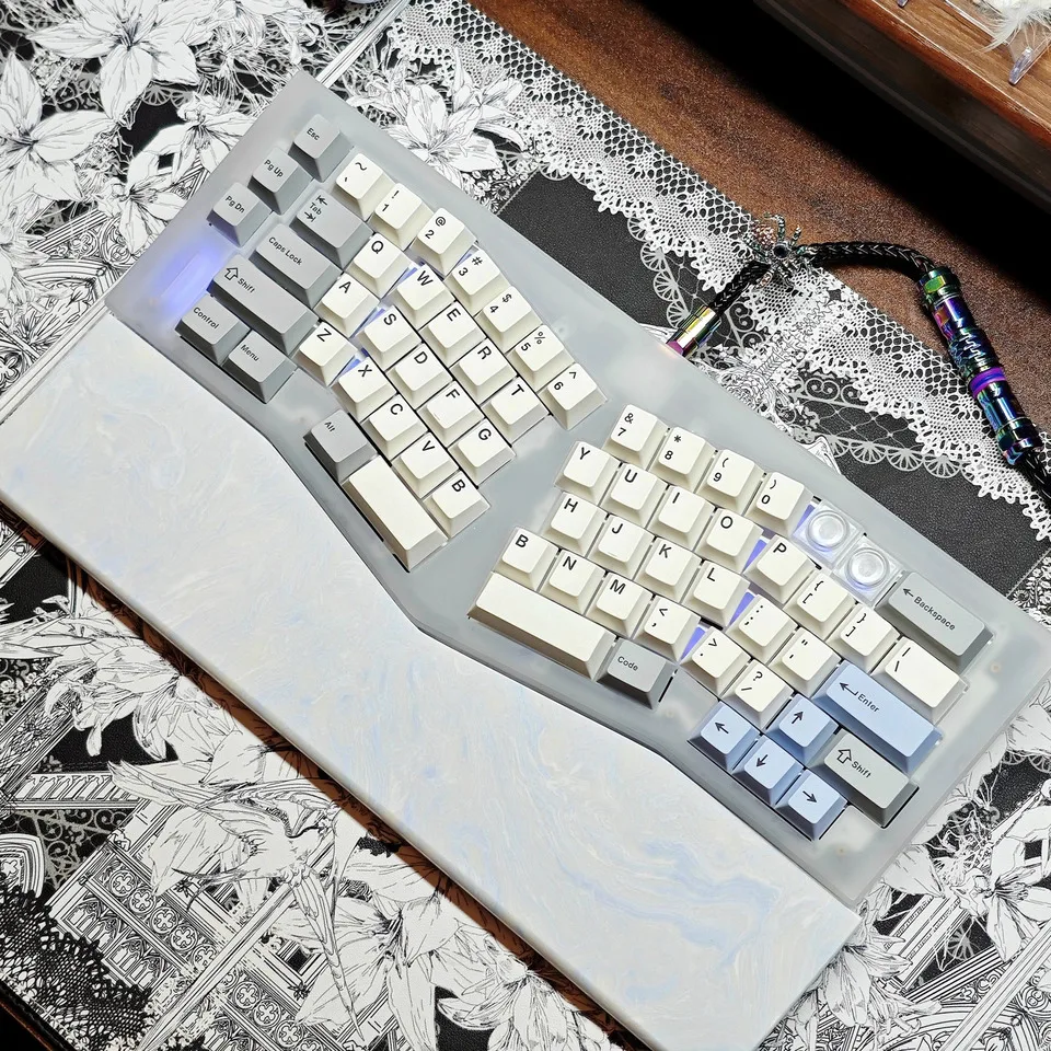 

Slice68 Mechanical Keyboard Kit Wireless Tri-mode RGB Hot Swap Acrylic Ergonomic Esports Custom Gaming Mechanical Keyboard Kit