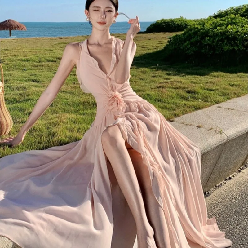 

Backless Halter Dress Women's Seaside Vacation Beach Elegant