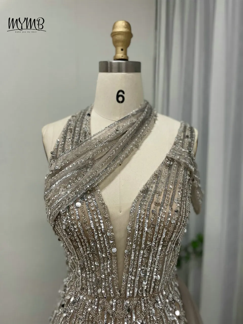 MYMB Lila Rosa Neckholder Meerjungfrau Split Arabische Abendkleider für Frauen Promi Wunderschönes Perlen Schulterfreies Hochzeitskleid – Detail 9