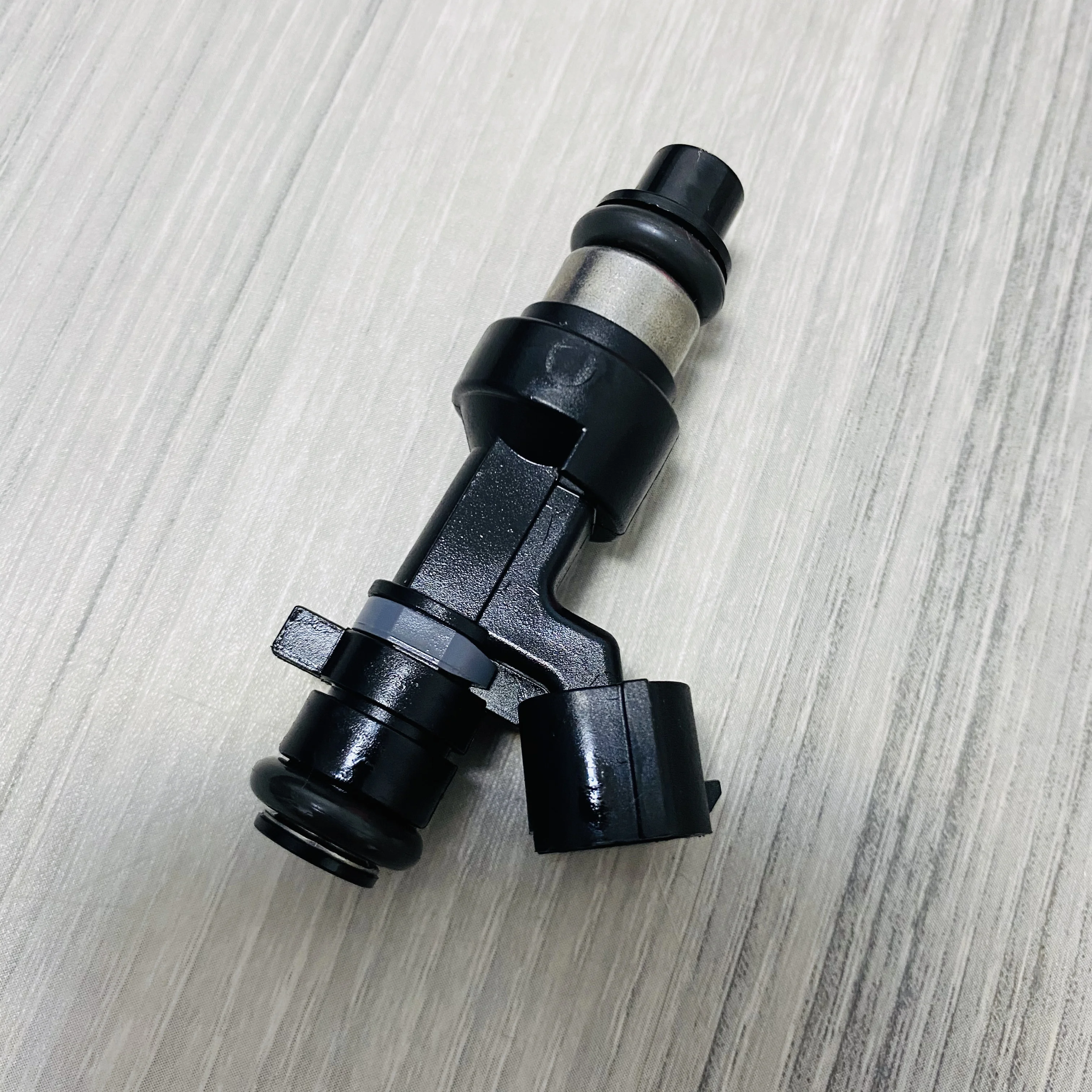 FBY2855 16600-9HP0A High Quality Fuel Injector Nozzle For Nissan Altima 2.0L 2.5L