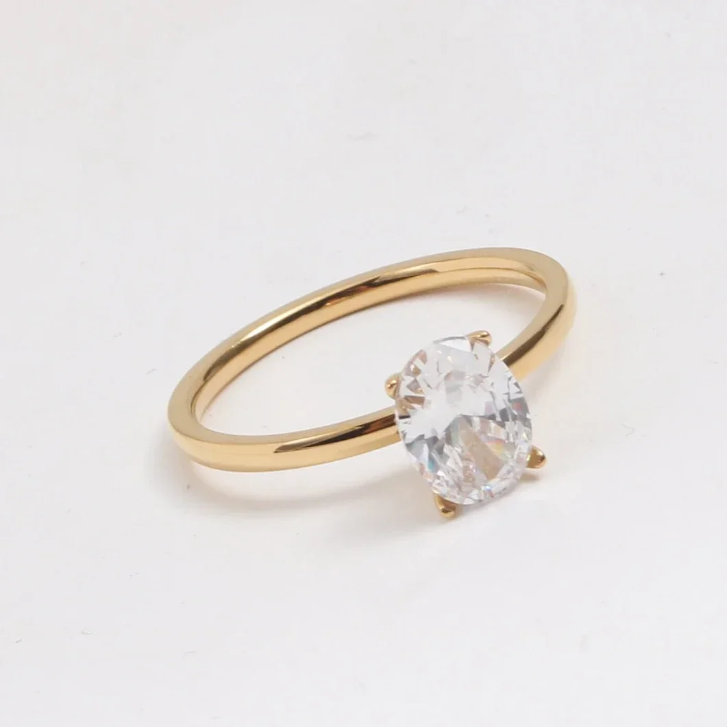 High End PVD Gold Plated Stainless Steel Shinny Oval Cubic Zirconia Engagment Wedding Ring for Women