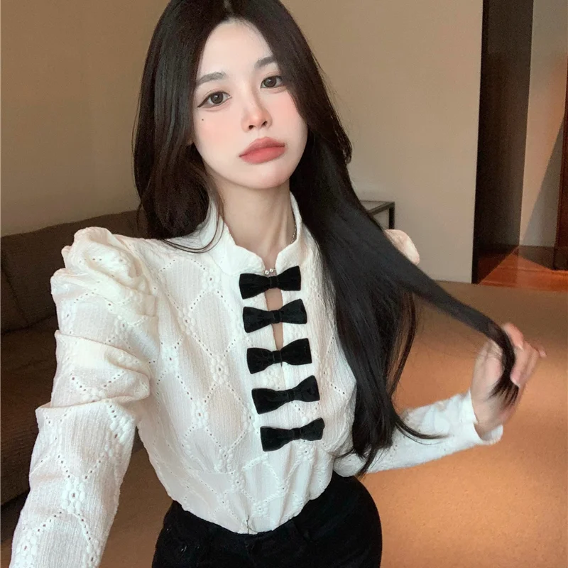 French Style Autumn Winter Shirt Women Bow Hollow Out Lace All-Match Female Elegant Blouse Vintage Female Basic Ladies Tops