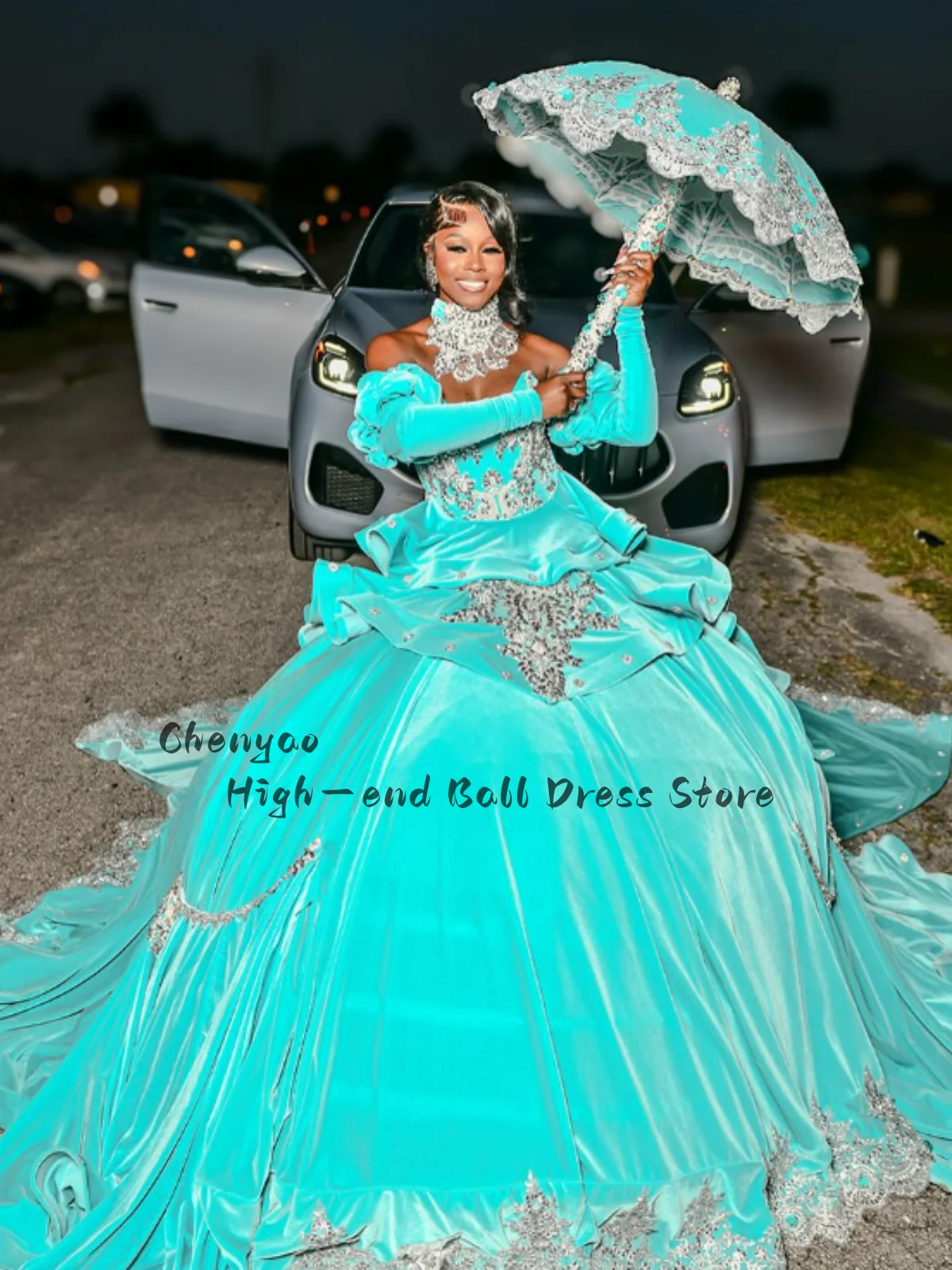 

Customized Velvet Exquisite Ball Gown Prom Dress Glitter Crystal Rhinestone Beaded Embroidery Gown Luxury Party Evening Dresses