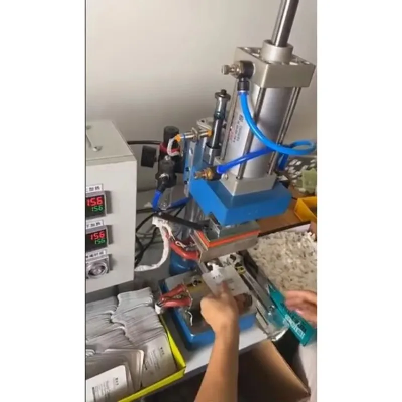 

Manual Spout Heat Sealing Machine Spout Pouch Sealer Machine with Good Quality