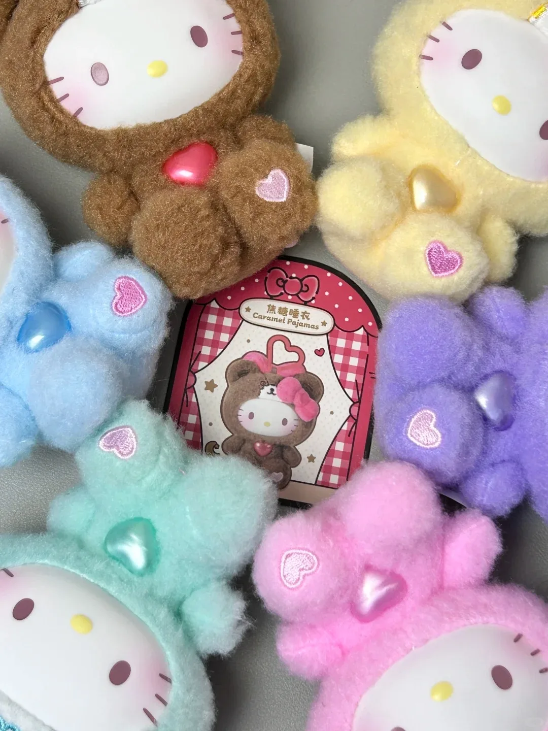 جديد Toptoy مرحبا كيتي Kt تيدي بيجامة سلسلة صندوق أعمى لطيف قلادة الديكور هدايا عيد ميلاد للفتيات في الأوراق المالية #5