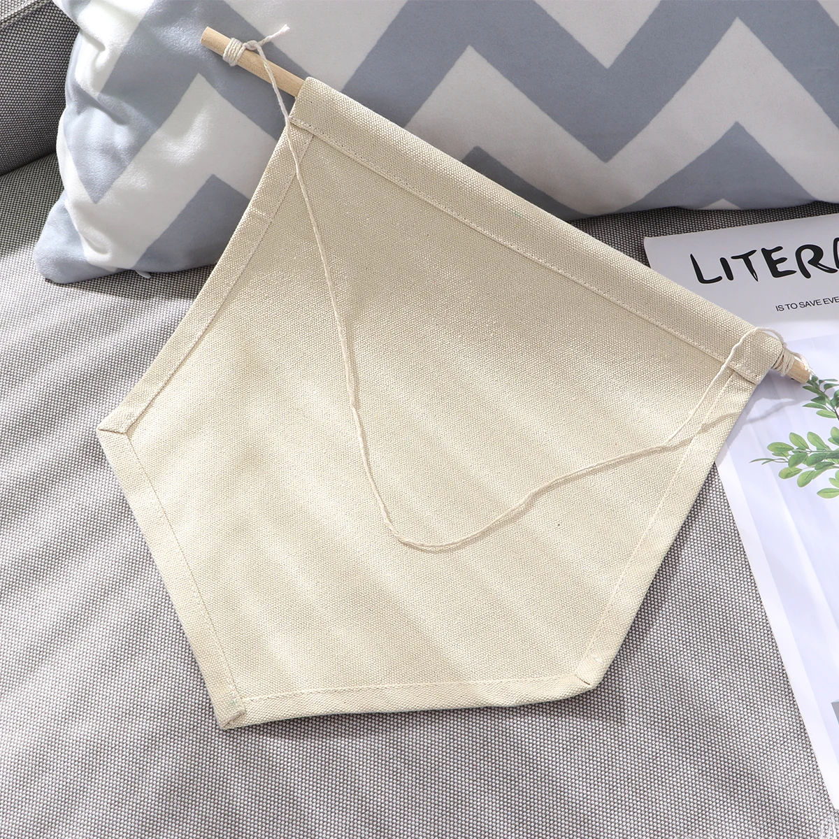 

Nordic Style Blank Canvas Pennant Pendants Pin Display Wall Decor Plain Lapel Flag Banner Embroidery Painting DIY Home Office
