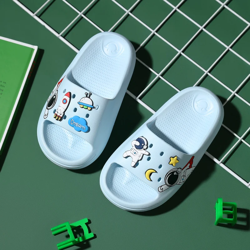 Summer Children Slippers Cute Astronaut Indoor Home Slides Kids Non-slip Soft Comfortable Slippers Boys Girls Flip Flops 26-37