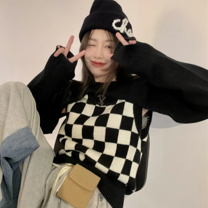 

Korean Chic Plaid Retro Color Blo round Ne ort Sweater Vest Women's Outerwear Two-Piece Set Commute Sle Winter Collec...