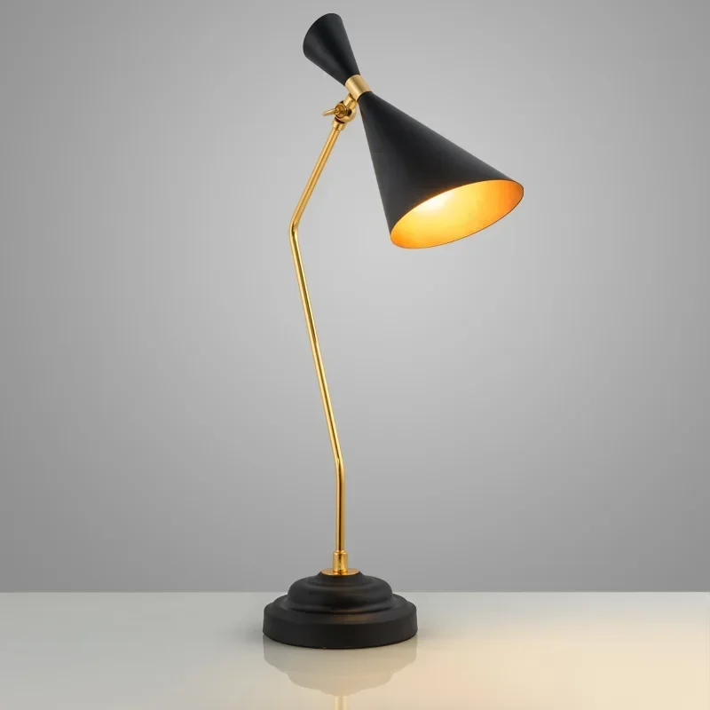 

Modern Simple Originality Table Lamp American Iron Art Study Bedside Lamp Decorative Design Indoor Lighting Lampar Na Tebur FYTL