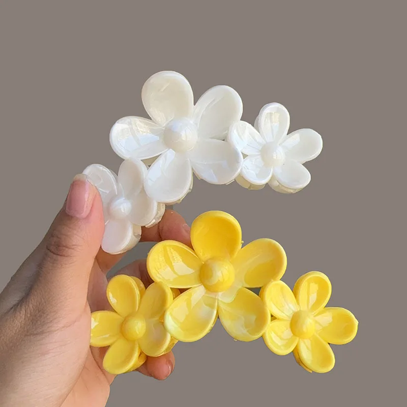 

2pcs Sweet Marble Flower Large Hair Claw Clip Elegant Beach Vacation Wedding Hair Shark Clip Women's Essential Hair Accessories