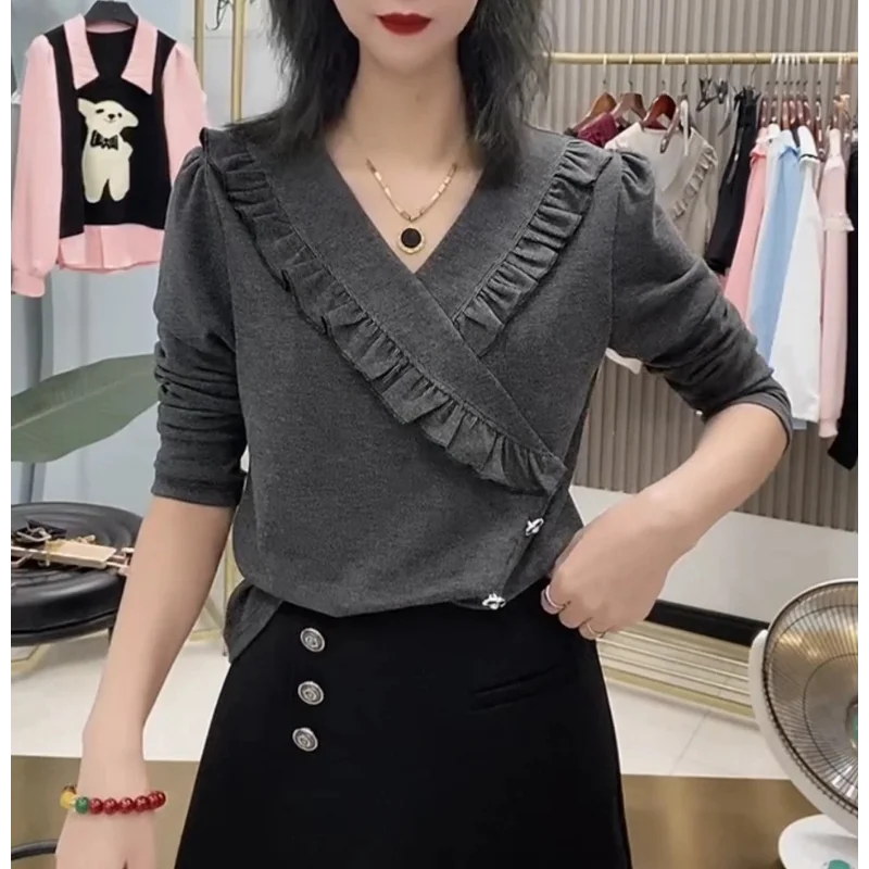 

New Spring and Autumn Style Fashionable and Versatile Irregular V-neck Wood Ear Long-sleeved T-shirt Women