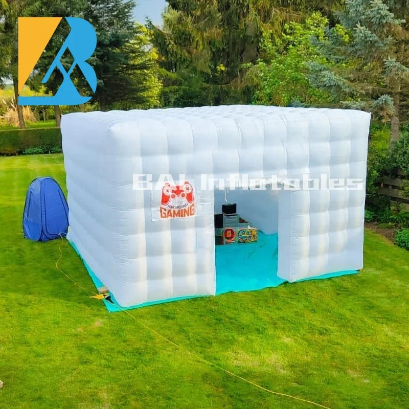 

Изготовленный на заказ белый взорванный куб, гигантский надувной шатер для продажи игрушек