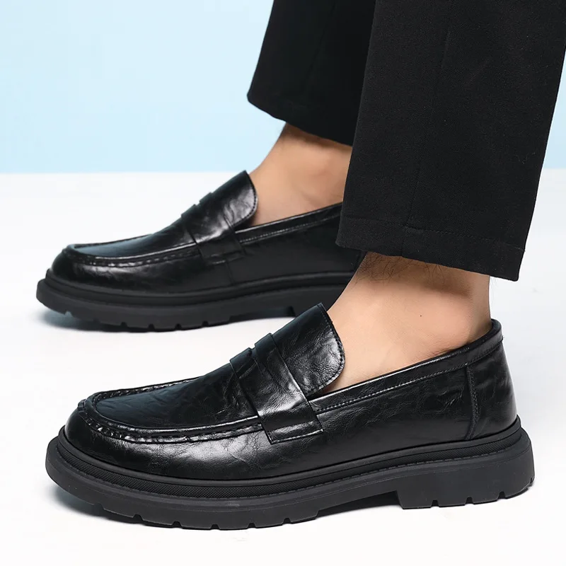 Leather Shoes For Men 2025 Fashion Business Casual Slip-on British Style Men's Shoes Hand-scratch Pattern Trendy Men's Loafers