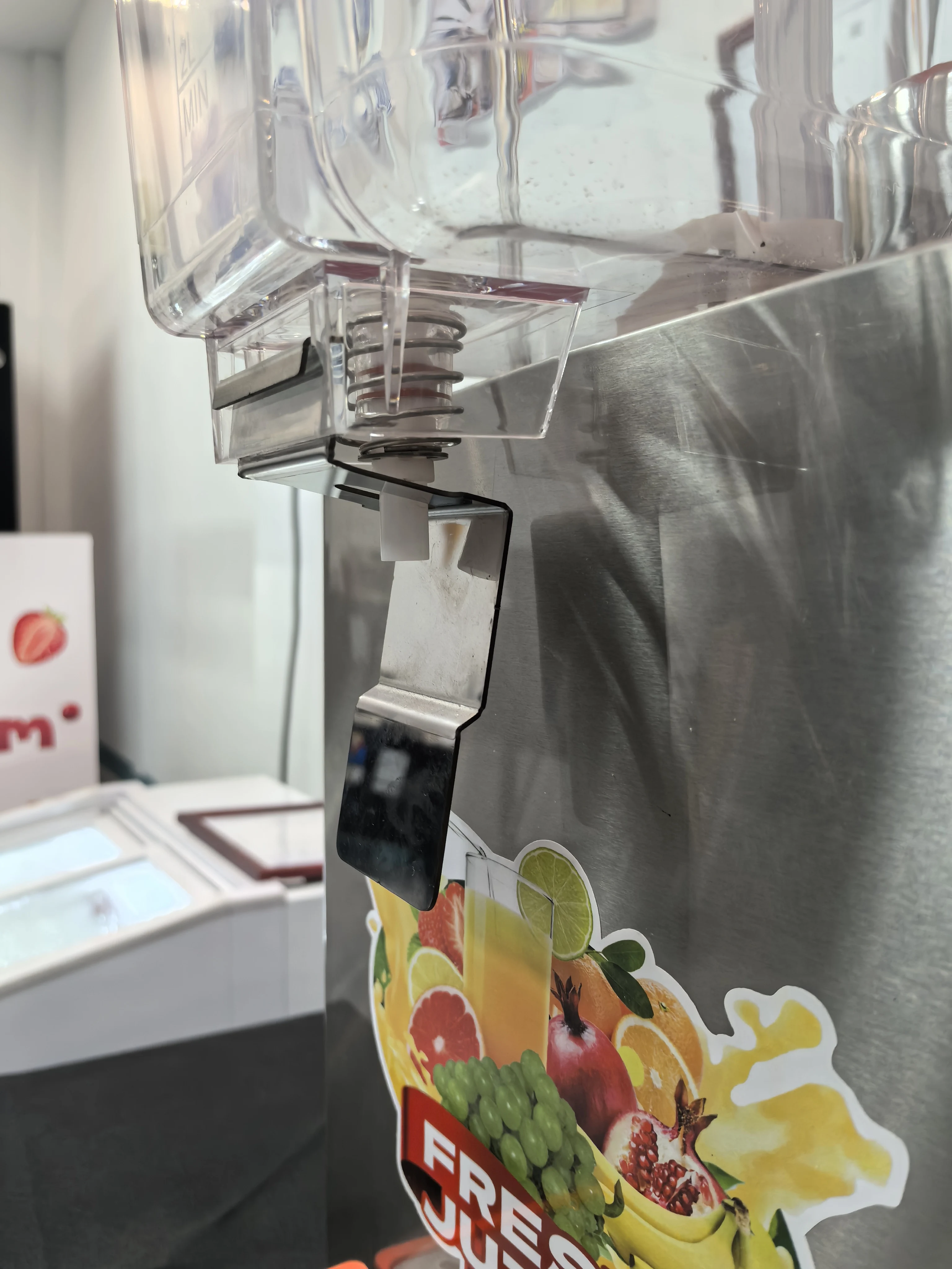 Коммерческая соковыжималка для – обзор и цена Juicer