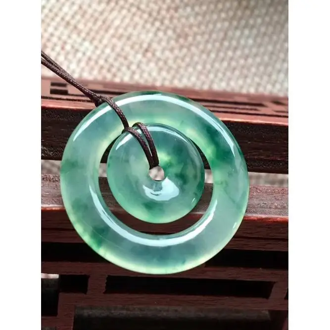 

Natural jadeite A product, high ice floating flower mother and child safety buckle safety pendant pendant
