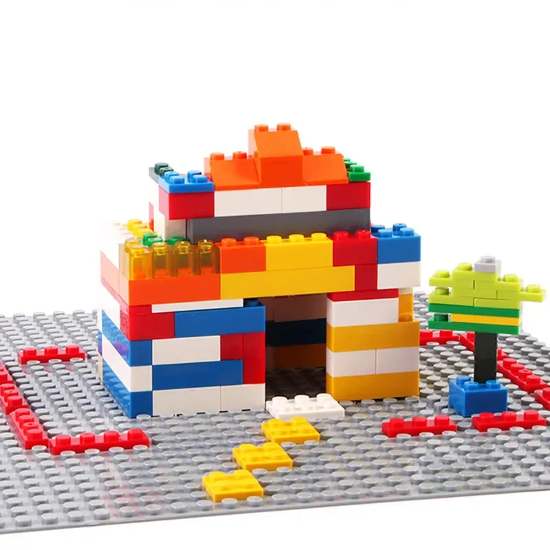 Classic Base Plates 32X32 Dots BasePlate Plastic Bricks Baseplates Small Block Construction Toy for Kids Compatible with Lego