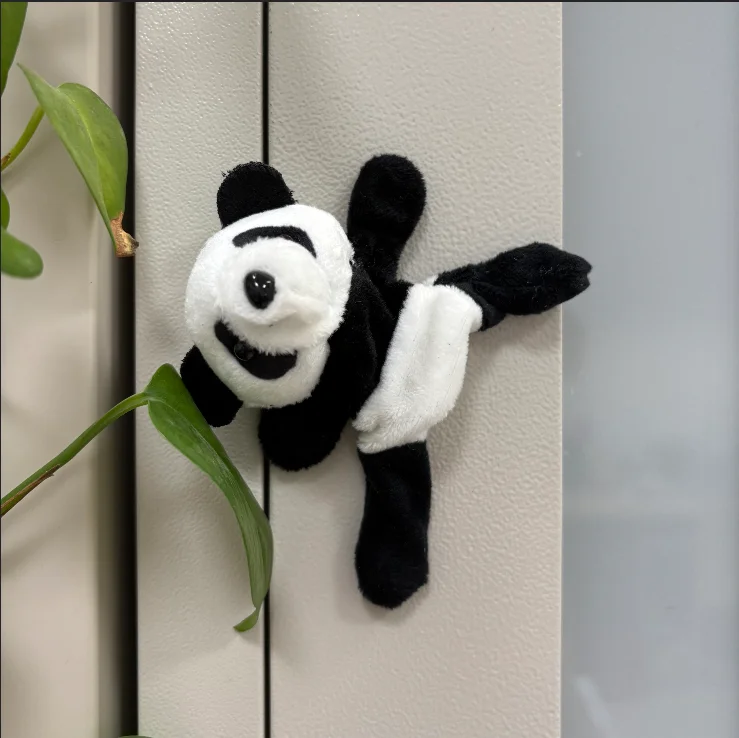 Cute Soft Plush Panda Magnet - Oval Fabric Whiteboard & Fridge Decor, Perfect for Gifting and Organizing