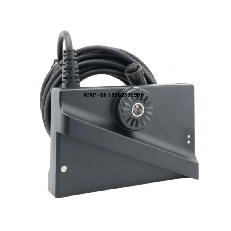 

Fish Sonar with 135-Degree View for Boat Beneath Water and Ice Hole Activity Detection