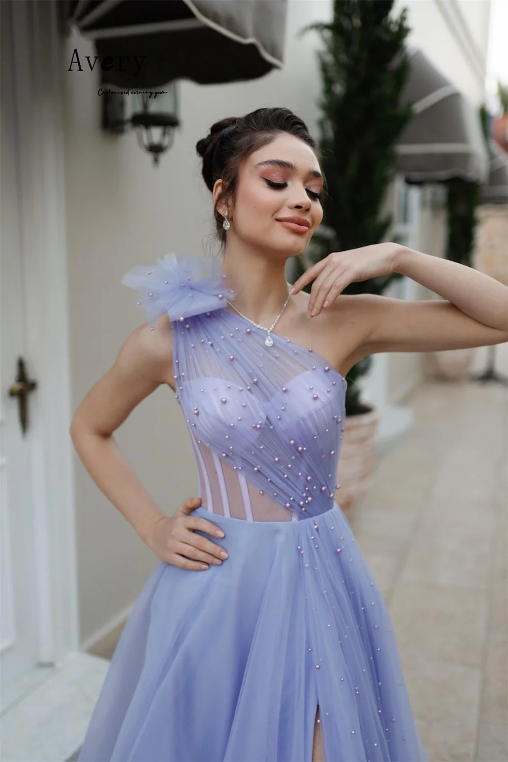 에이버리 커스텀 퍼플 슬리브리스 A라인 사이드 슬릿 우아한 이브닝 드레스 여성용 럭셔리 이브닝 드레스 2025 롱 프롬 드레스