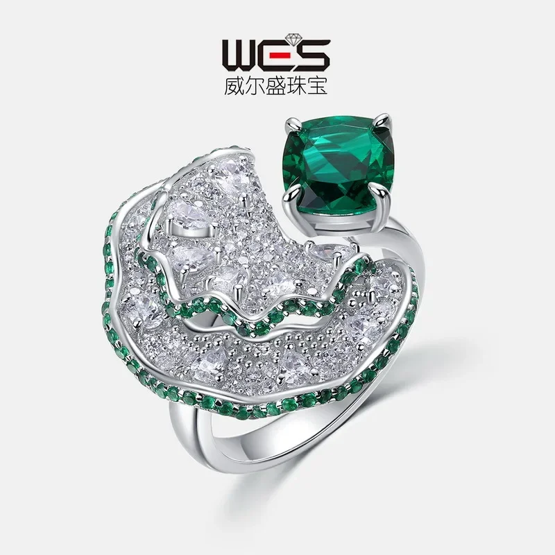 

Light Luxury Fan-shaped Inlaid Cultured Emerald Ring 18K Gold PT950 Platinum Inlaid Colorful Gem Open Ring