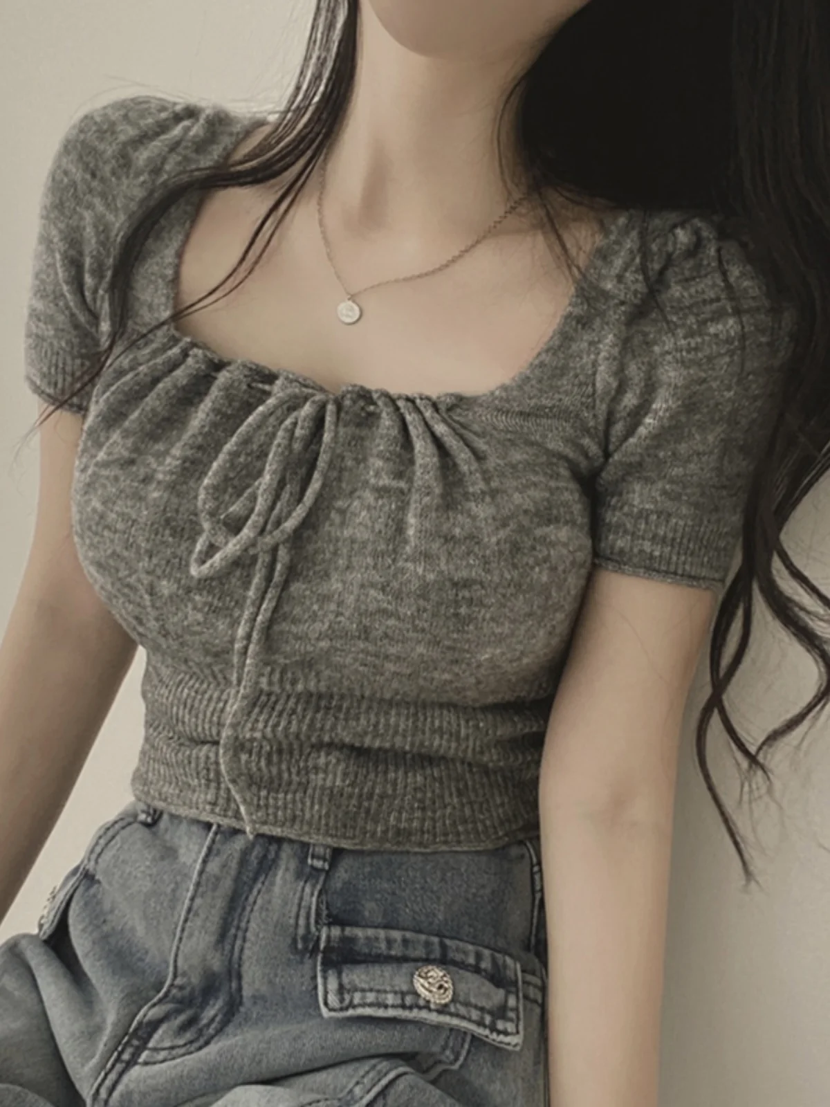 

Retro Square Collar Knitted Sweater Women's Thin Chic Design Sense Dstring Pleated ort Slimming Summer Top Women