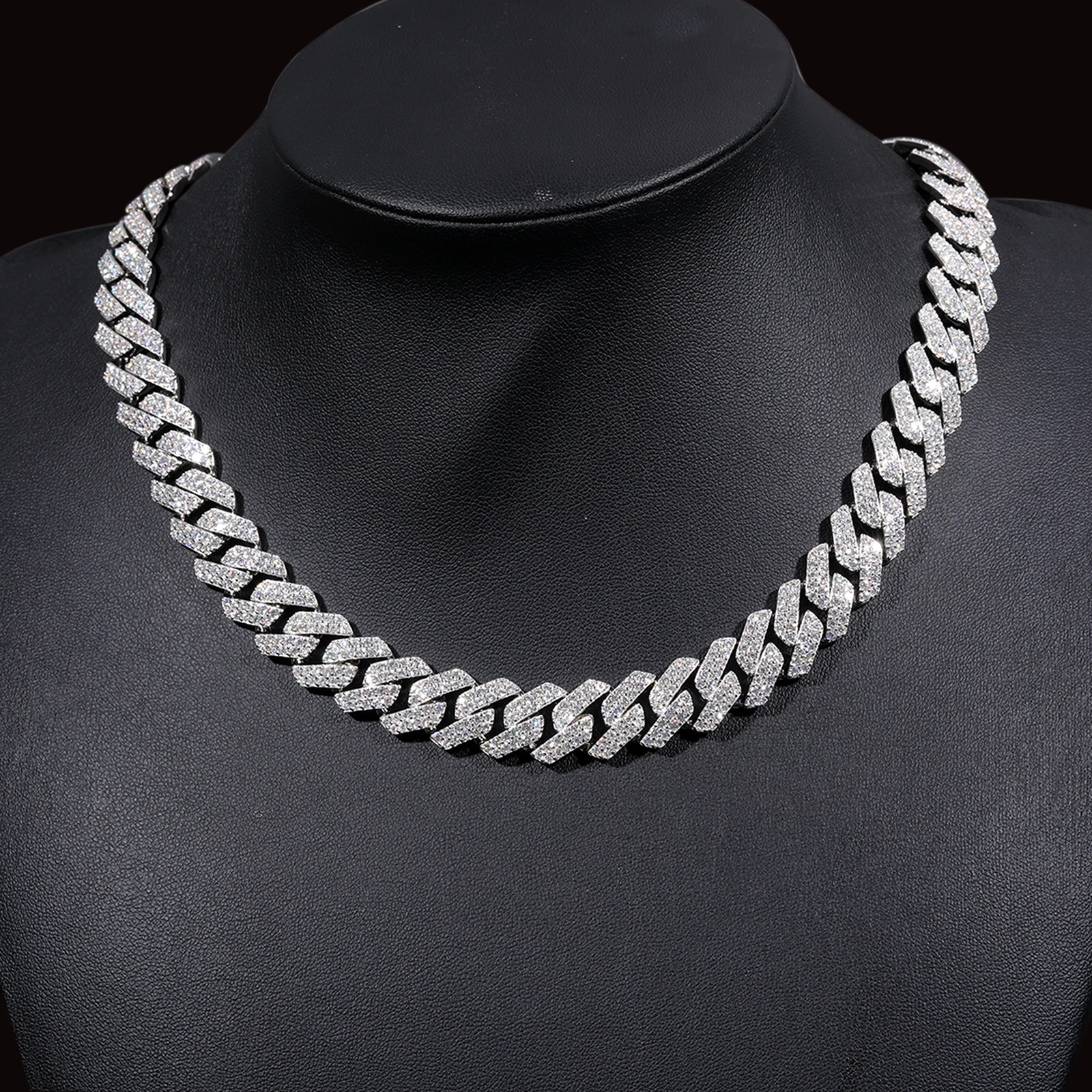 Fashion Rappers Gift Jewelry 14mm 18K White Gold Plated 925 Sterling Silver VVS Moissanite Diamond Iced Out Cuban Link Chain..