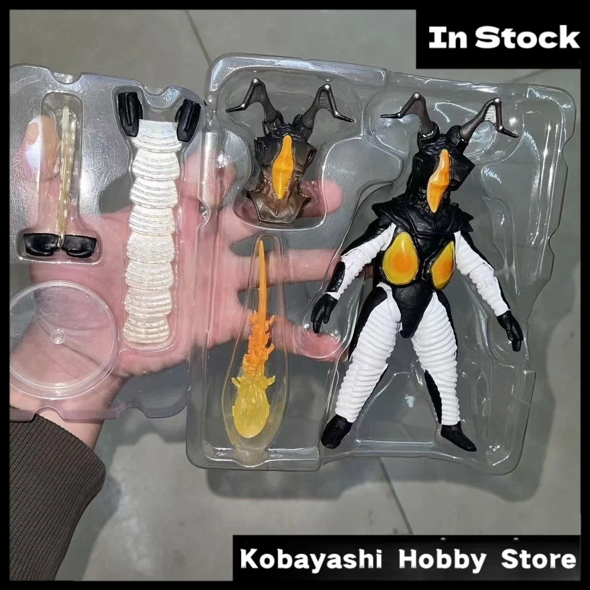 

In Stock Double Head Zetton SHF Monster Model Multiple Accessories Articulated Collectible Figure