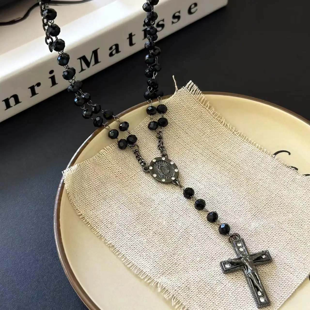 أزياء خمر الصليب مريم العذراء قلادة الصليب قلادة يسوع حبات المسبحة سلسلة