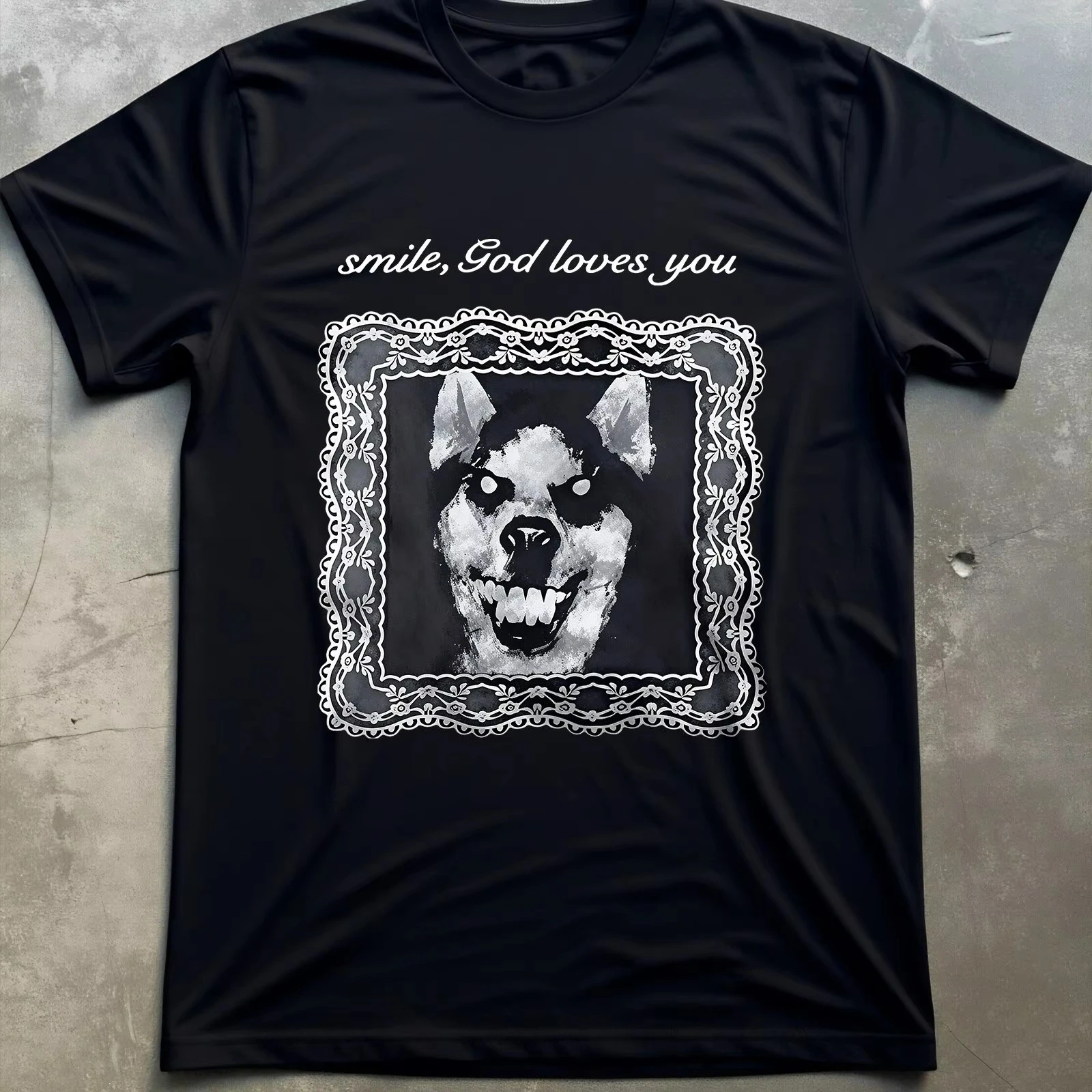 Smile God Loves You Dog Portrait Graphic T‑shirt Unisex Washed Cotton Harajuku Y2K Short Sleeve Casual Streetwear Tops
