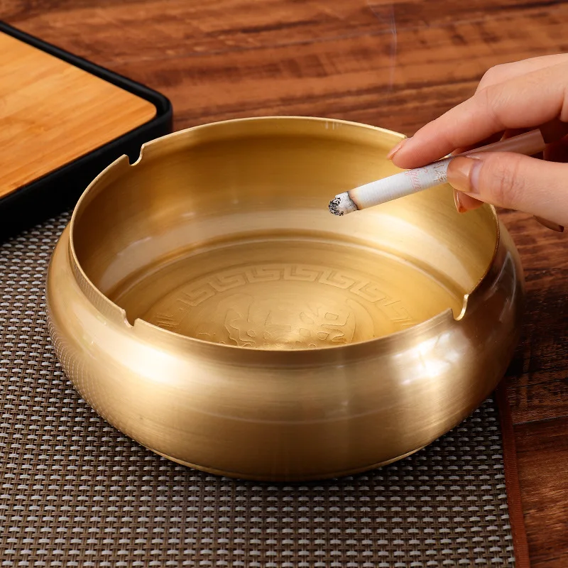 

Brass household ashtray with cover retro Chinese living room office home decoration