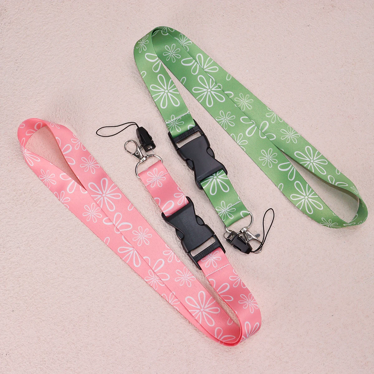 Cute Daisy Pattern Teacher Lanyard for ID Badge Holder Neck Strap Lanyard for Key ID Cards Office School Use Back to School Gift