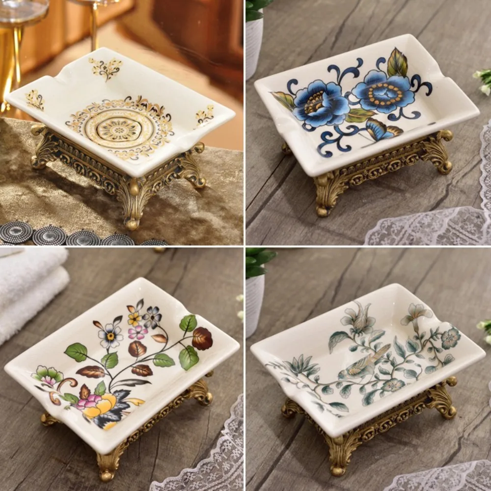 Classic Vintage Ceramic Soap Dish Self Draining European Style Soap Holder Handmade Soap Container for Bathroom Kitchen