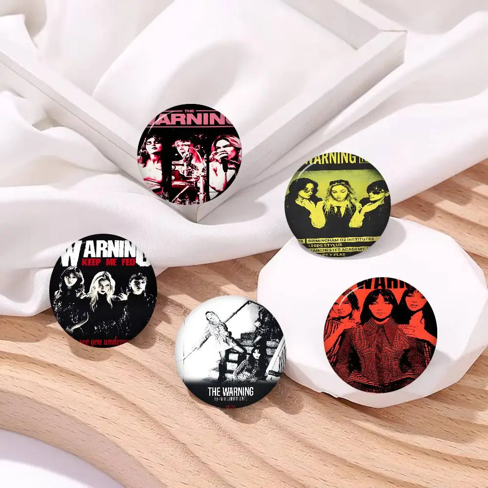 Rock Band The W-Warning Creative Pins Funny Faces Round Snap-in Brooch Badge Backpack Hat Accessories Jewelry Gifts
